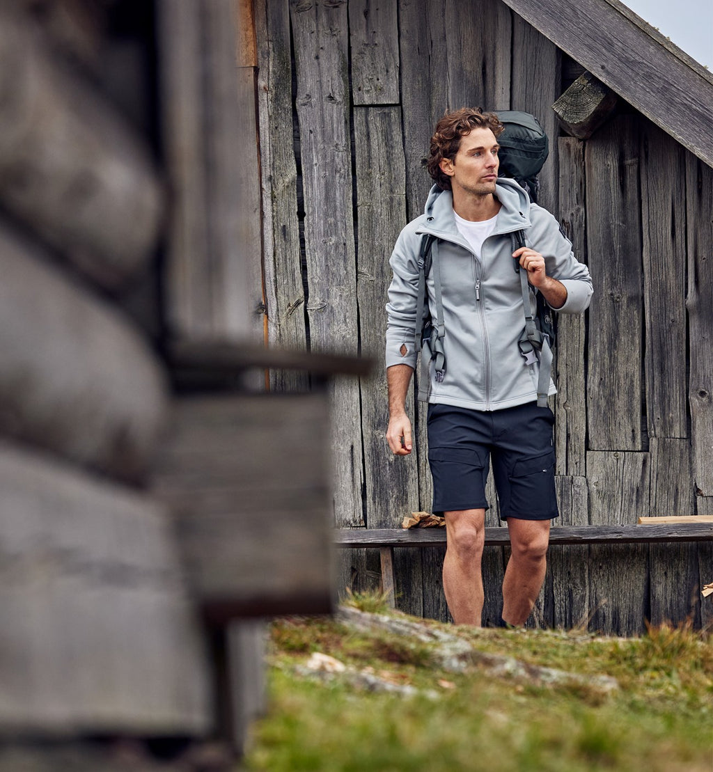Zircon outdoor stretch shortsit - Musta