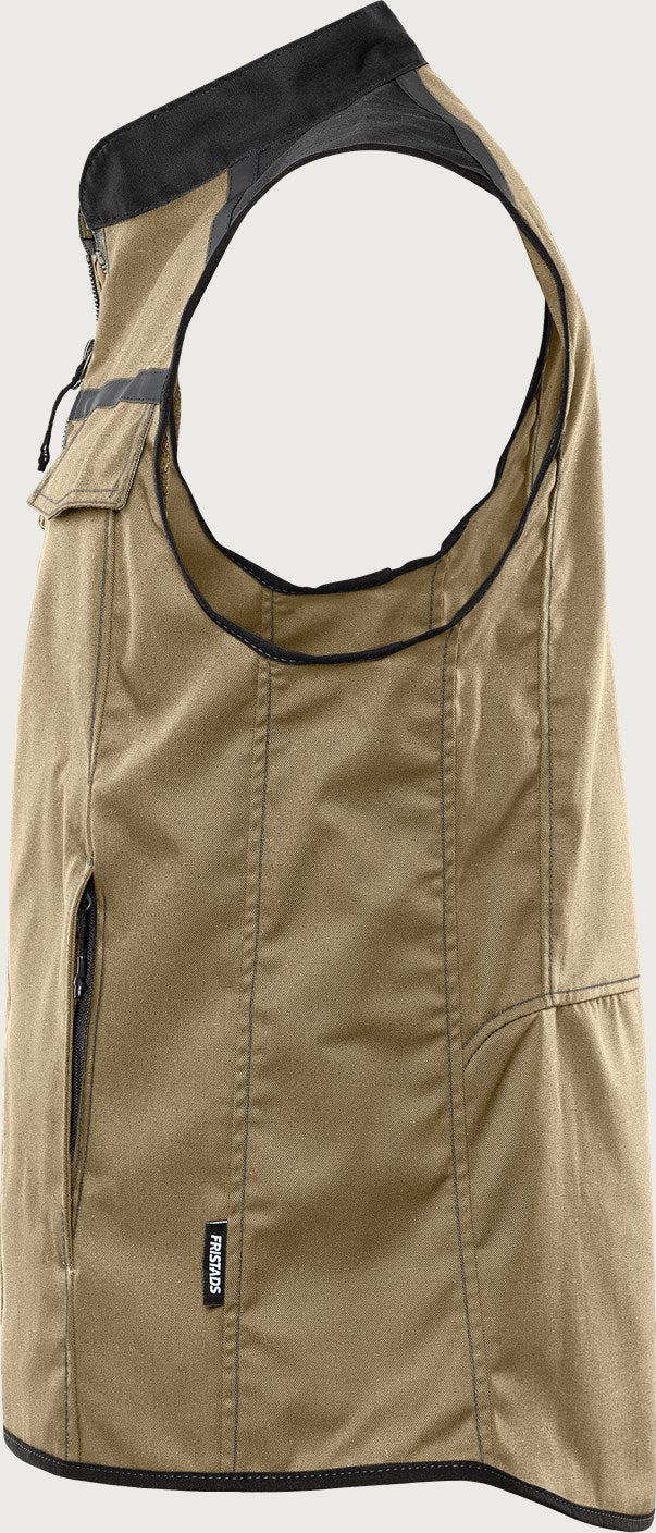 Liivi – 5555 STFP - Khaki/Musta