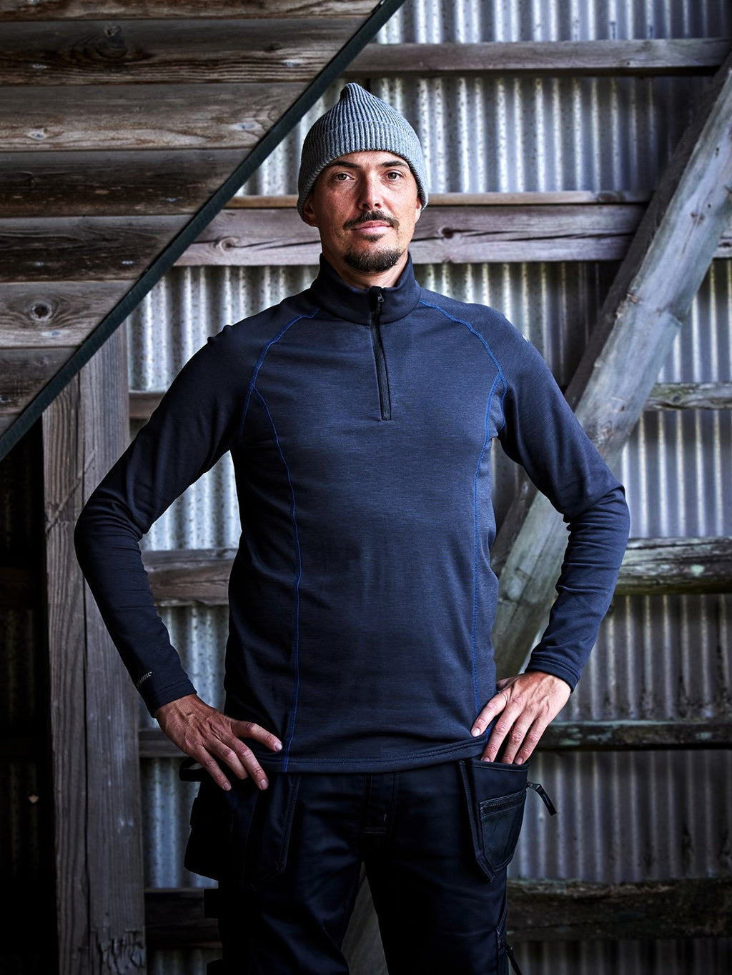Polartec® pitkähihainen kerrastopaita, lyhyt vetoketju – 7078 PT - Musta