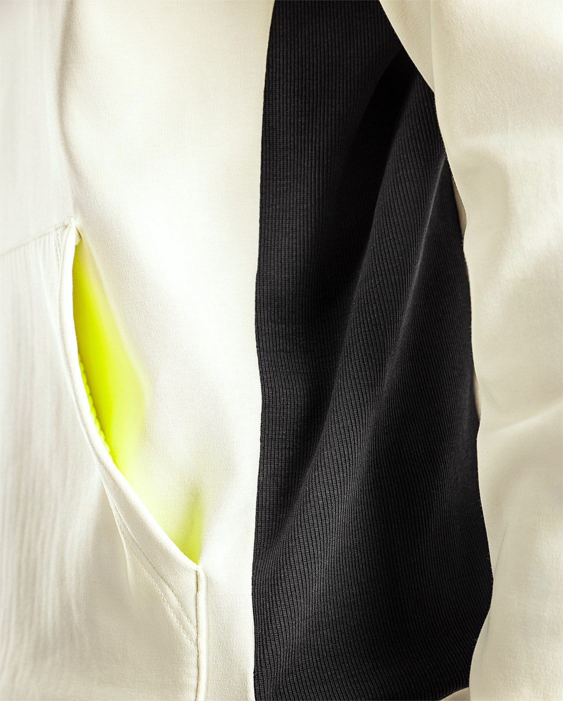 Hupullinen stretch collegepaita – 7870 GKC - Luonnonvalkoinen